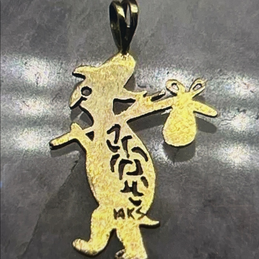 Vintage 14K Gold Hitchhiker Turtle Pendant Unique Whimsical Jewelry Collectible - Picture 2 of 12